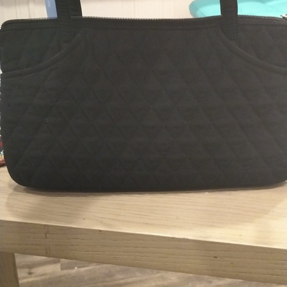 GUC Pristine Vera Bradley Quilted Shoulder Bag W/Gold Logo Accent Zip - Picture 8 of 9